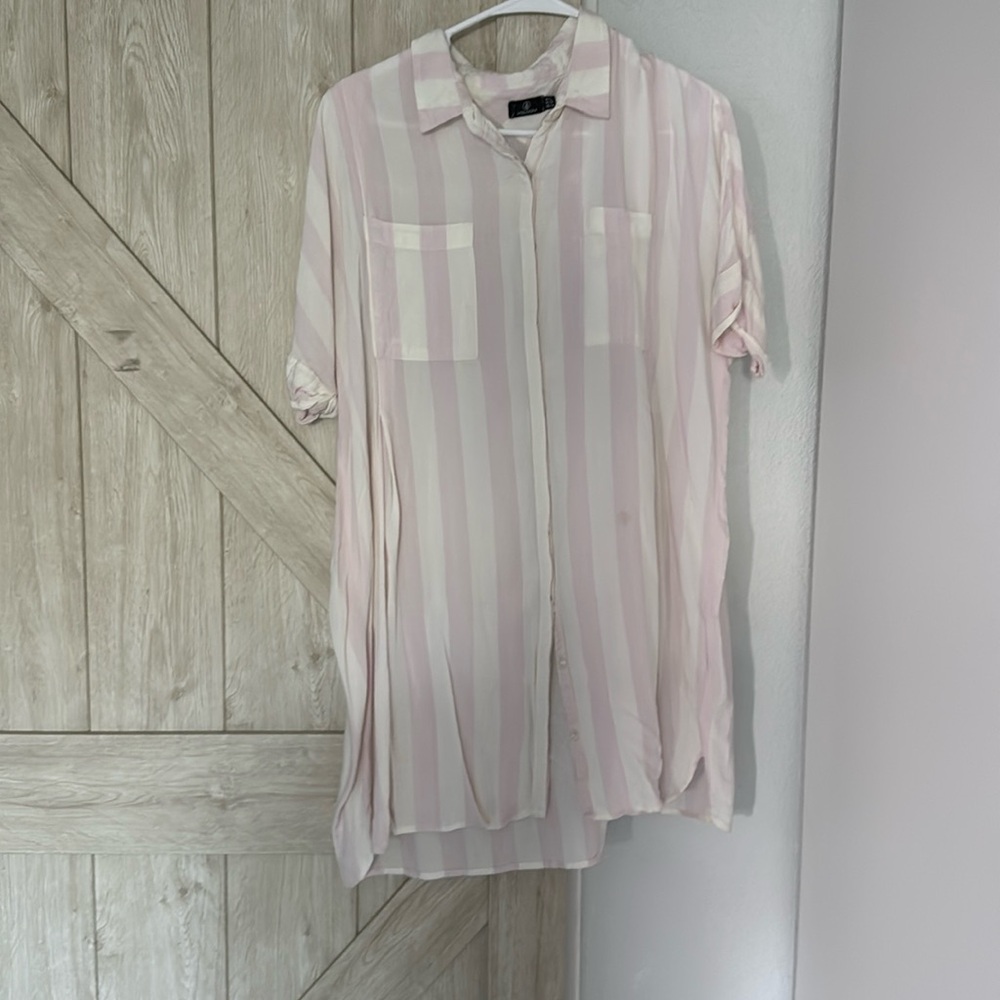 Volcom oversized shirt dress size medium large pink and white striped